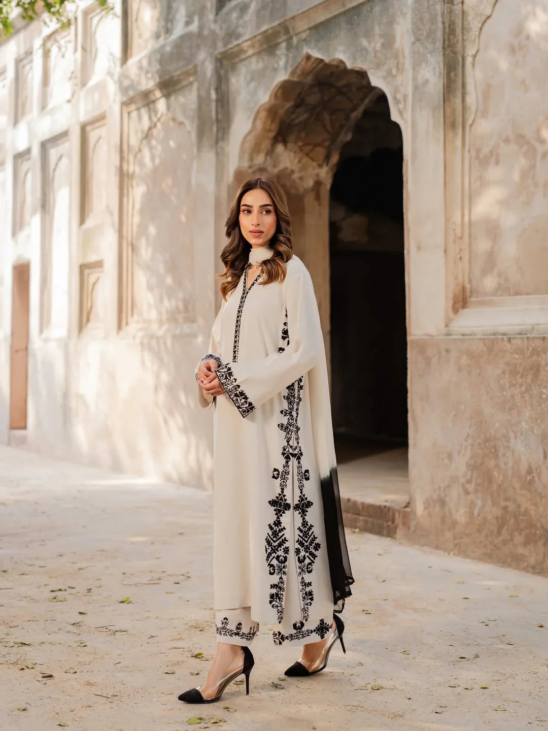 Celo (Stitched 3 Pcs)