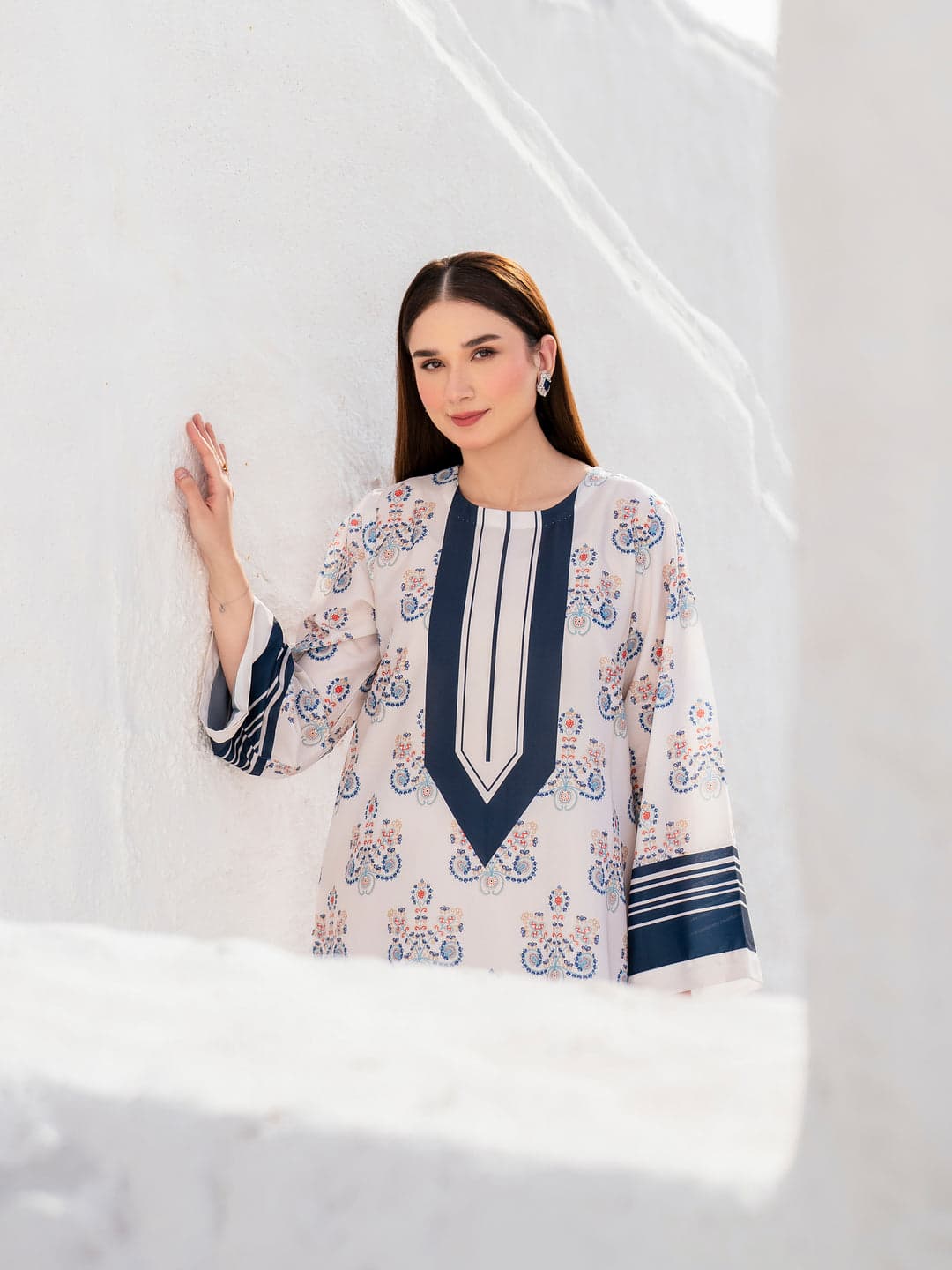 Aroosa (Stitched 2 Pcs)