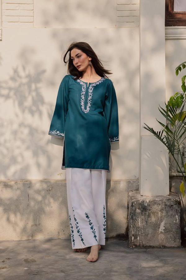 Icon (Stitched 2 Pcs)